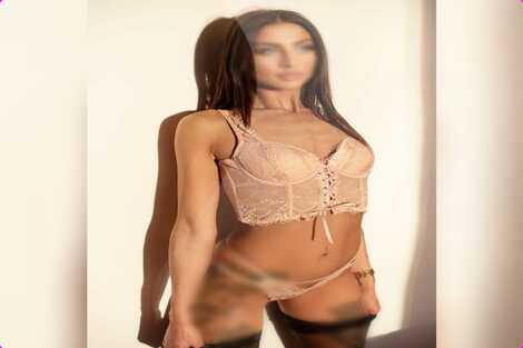 Kayla, Swansea, Welsh Escort Kayla, Swansea, Welsh Escort